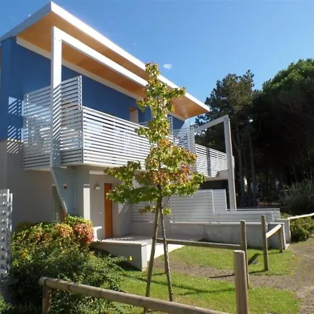 New 100 M From The Beach-bibione
