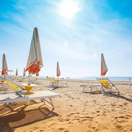 New 100 M From The Beach-bibione Apartment Bibione