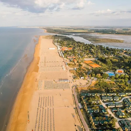 Apartment New 100 M From The Beach-bibione